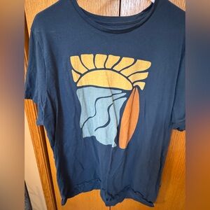 Old Navy graphic t-shirts